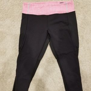 SOLD Lululemon mesh crops